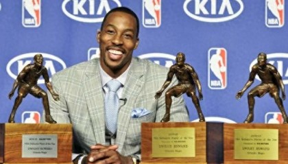 霍华德在魔术打了8年，留下5个逆天纪录，一个比一个难破|德怀特·霍华德|NBA|总决赛|詹姆斯|全明星_新浪体育_新浪新闻