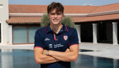 官方：亚特兰大20岁右后卫帕莱斯特拉租借加盟卡利亚里